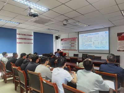 水土學院邀請長江科學院水利部巖土力學與工程重點實驗室土工所副總工程師、碩士生導師江洎洧來院開展學術報告